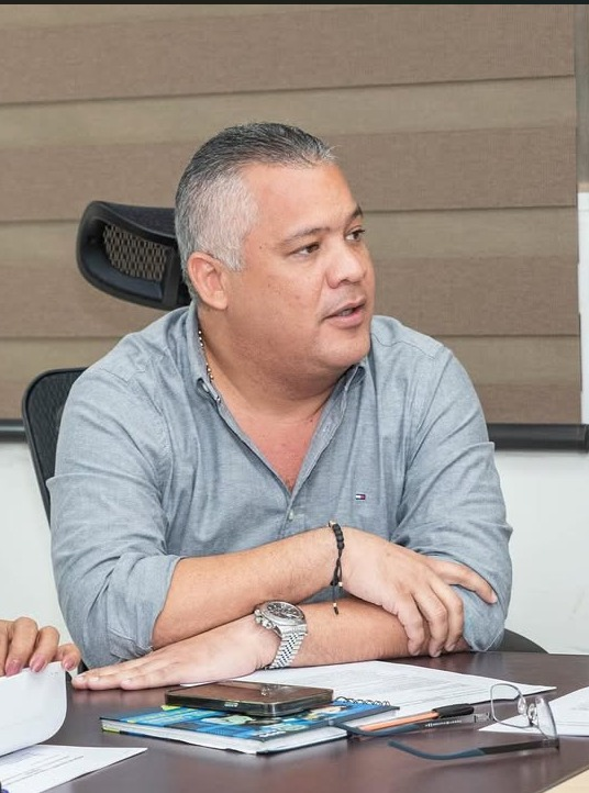 Enrique Camilo Urbina, alcalde de San Juan del Cesar.