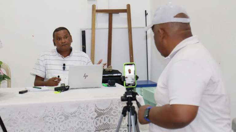 Fecode y Asodegua anuncian paro en La Guajira desde este 24 de abril hasta el 2 de mayo