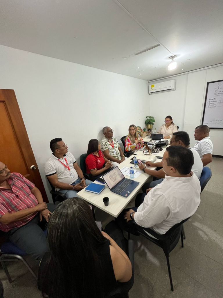 Maicao recibió visita de seguimiento a la Gestión Educativa por parte de Sandra Cavilan, Gestora Territorial del MEN