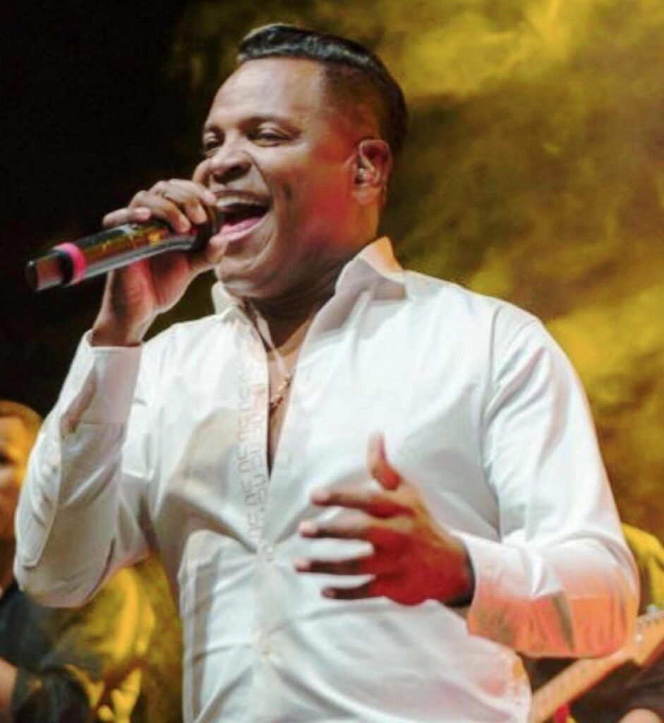Omar Geles pasó su vida entre cantos y notas de acordeón