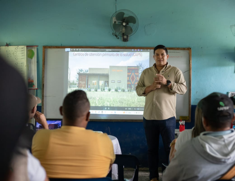 Alcalde de Barrancas socializó proyecto de construcción de los Centros de Atención Primaria en Salud para los corregimientos de Guayacanal y Lagunita