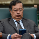 Trinocracia: cuando el país se gobierna desde x, las bodegas y los memes