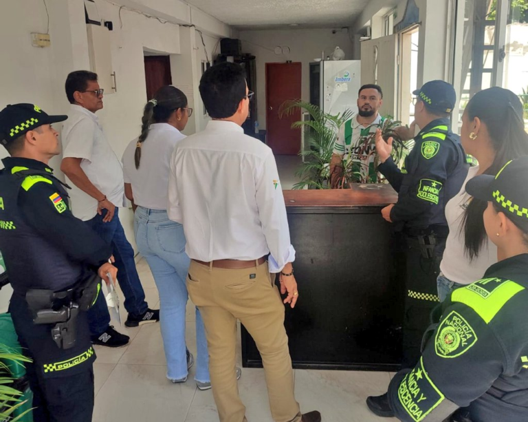 Policía Nacional adelantó jornada denominada ‘Turismo Seguro’ en la ciudad de Riohacha