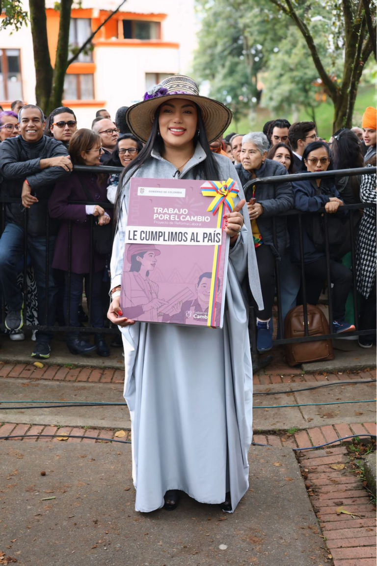 Martha Peralta celebra sanción de la reforma laboral como una victoria del pueblo trabajador
