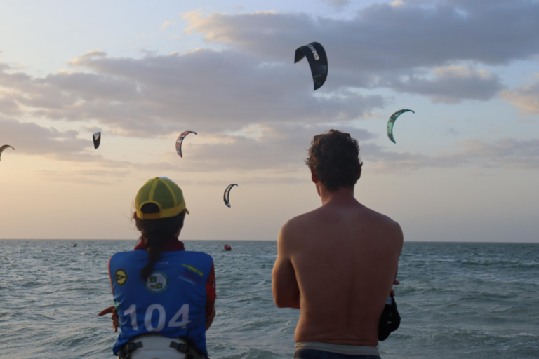 La Guajira celebra sus 60 años con viento, mar y pasión en el 3er Kite Fest de Mayapo