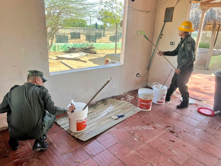 Ingenieros Militares adelantaron labores de mantenimiento en el Centro de Despacho de Transportistas en Uribia
