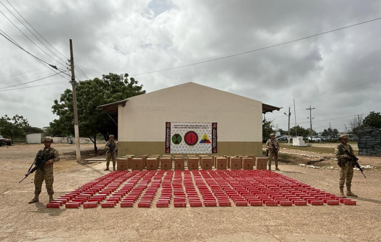 Ejército incauta 450.000 cigarrillos de contrabando en zona rural de Paraguachón