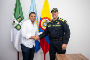 Alcalde de Riohacha dio a la bienvenida al nuevo comandante de la estación de Policía, Mayor Anderson Arana