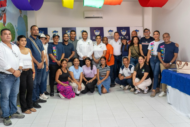 Alcalde Genaro Redondo lideró encuentro con la Comisión de Concertación y Decisión con las Juventudes