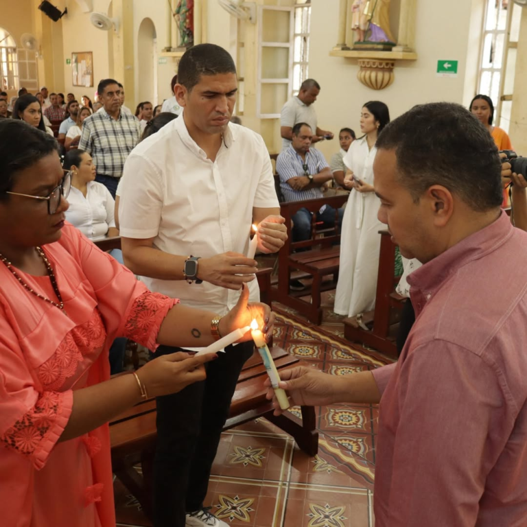 En La Guajira se adelantó la jornada ‘Una luz por la vida’, convocada por el gobernador Jairo Aguilar