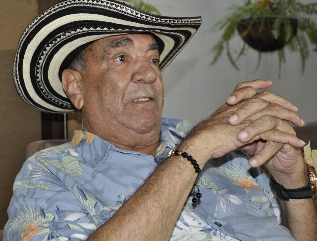 Camilo Namén no se cansa de componer sobre las historias de sus vivencias cotidianas