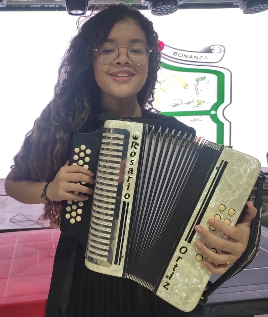 María del Rosario Ortiz, Reina Acordeón Juvenil