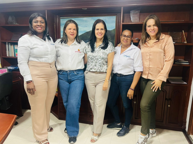 Comfaguajira fortalece su presencia en el territorio con servicios, empleo, control fiscal y alianzas interinstitucionales
