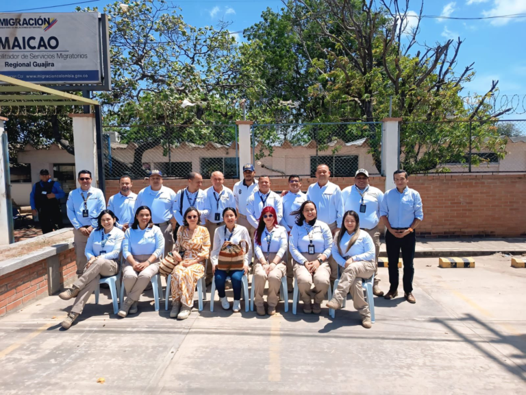 Director general de Migración Colombia, Gloria Arriero, visitó Centro Facilitador en Maicao