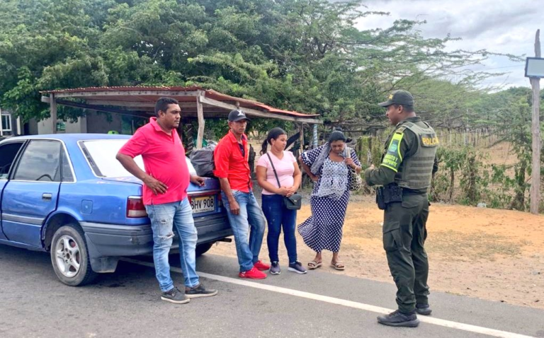 Policía Nacional incrementa operativos de prevención vial en el tramo Palomino-Riohacha