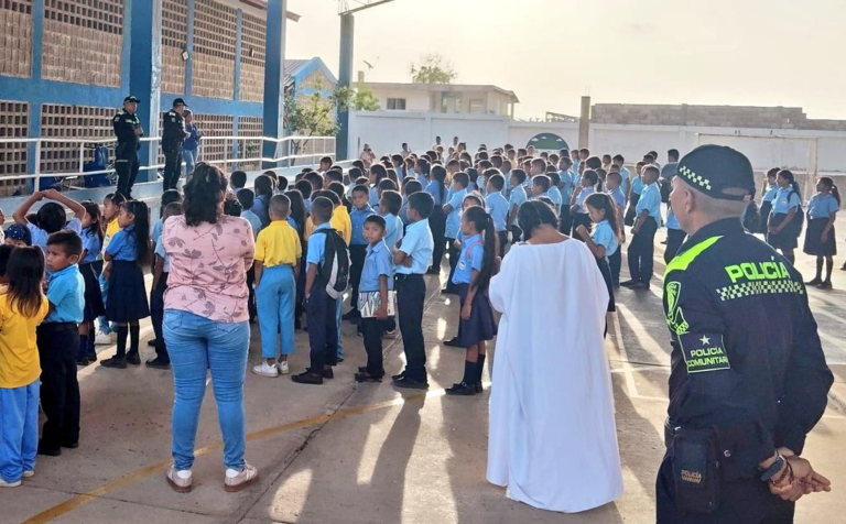 Policía Nacional confirma que está comprometida con la niñez y adolescencia wayuu en el territorio
