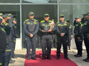 Mientras Dios y la Virgen me den licencia, seguiré cumpliéndole a mi Policía