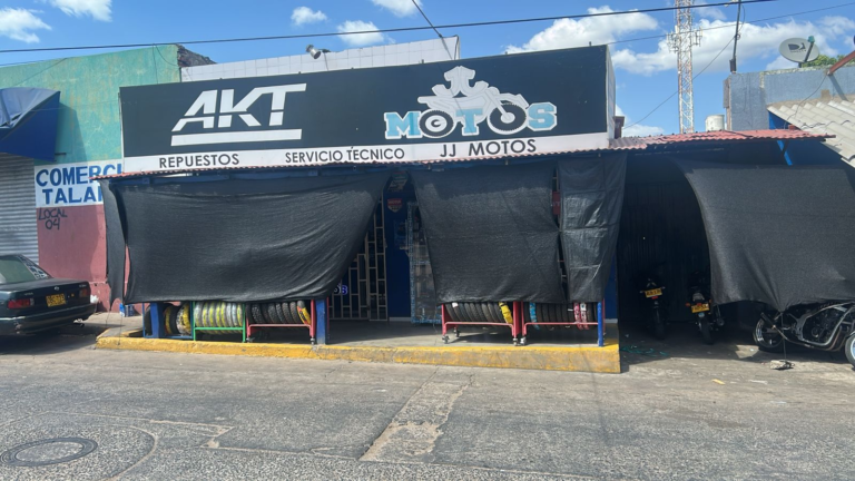 Atacan a bala un local de repuestos para motos en la zona del mercado viejo de Riohacha