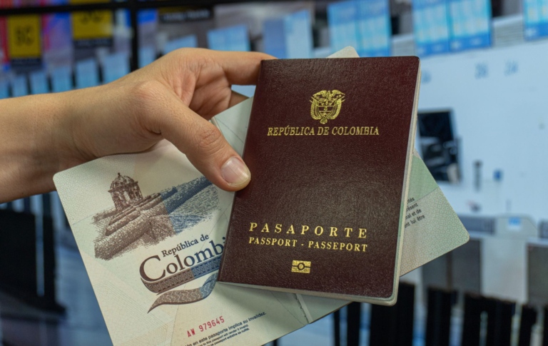 ¿A cuántos arrastrarán por los cachos el meollo de Pasaportes?