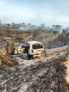 Choque de vehículo en zona rural de Riohacha provocó incendio forestal