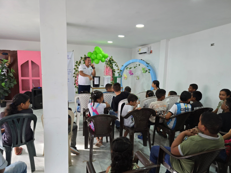 Realizaron jornada de sensibilización ambiental en el barrio Hugo Zúñiga de Riohacha