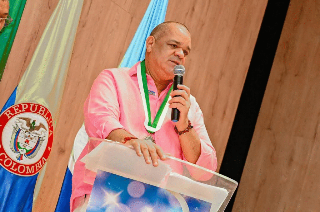 Rector de Uniguajira, Carlos Arturo Robles Julio.