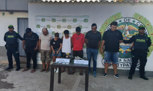 Siete personas arrestadas en Uribia con una escopeta y por intento de soborno a la Policía