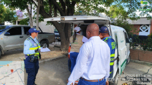 Corpoguajira inicia operativos para controlar emisiones contaminantes de vehículos en La Guajira