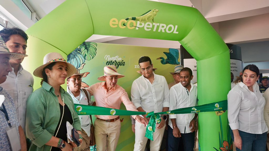 Gobernador Jairo Aguilar y Ecopetrol inauguran Centro de Experiencia y Participación en Riohacha