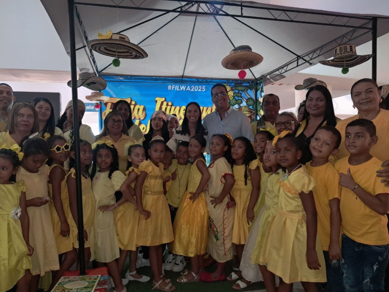 “La lectura es lo más bello del mundo”: gobernador Jairo Aguilar en la Feria del Libro de Riohacha