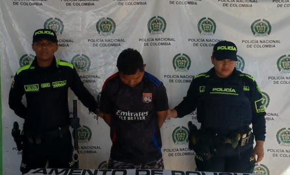 Jhon Roberto González, capturado.