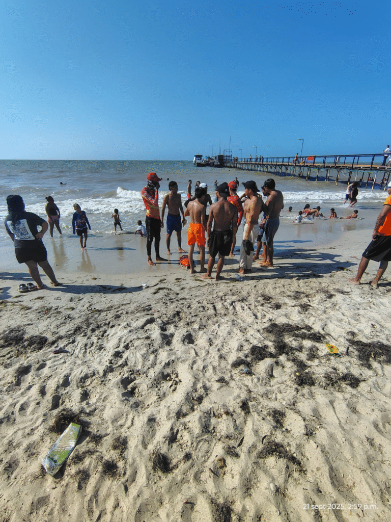 Autoridades rescatan a menor de edad que estaba a punto de ahogarse en las playas de Riohacha