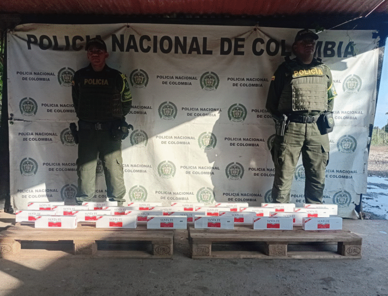 Decomisan 5.000 cigarrillos transportados en automóvil