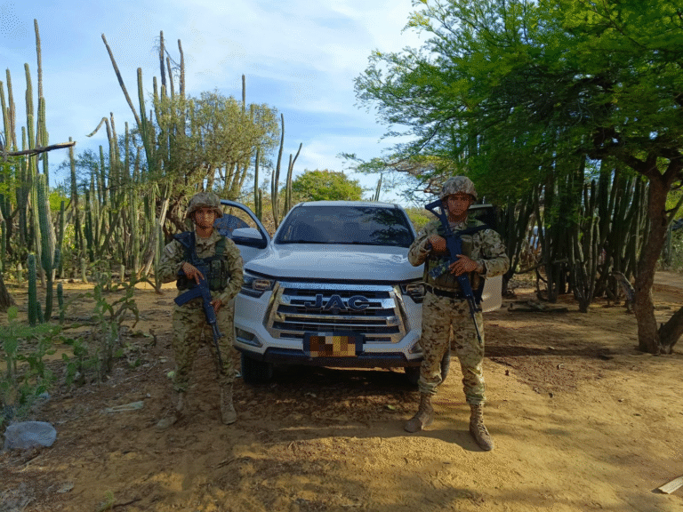 Ejército Nacional recuperó camioneta hurtada en La Guajira