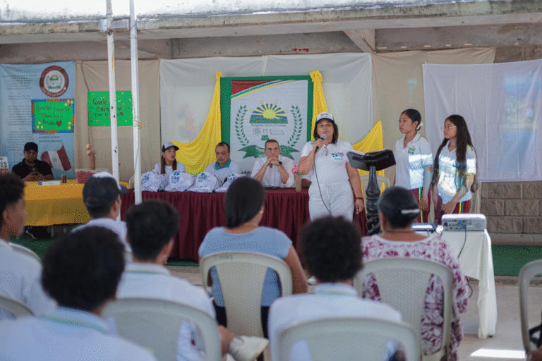 Corpoguajira entregó proyecto de educación ambiental y socializó obras de suministro de agua en el colegio Manuel Rosado Iguarán de Maicao