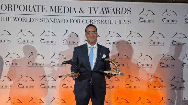 Gobernador Jairo Aguilar recibe cuatro galardones en premios mundiales de cine que promueven el turismo