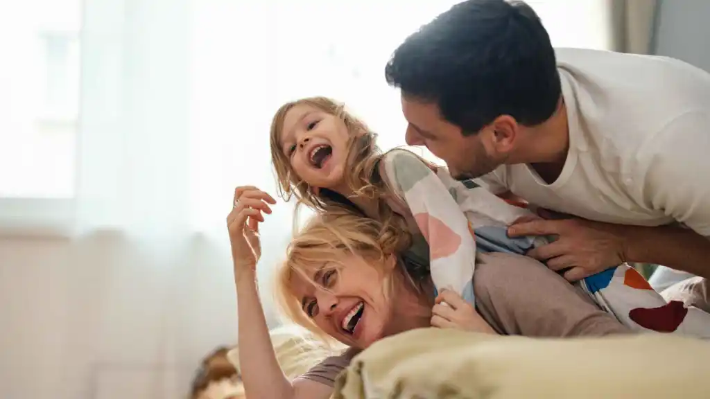 Padres emocionalmente inteligentes, hijos felices y saludables, clave para la salud mental