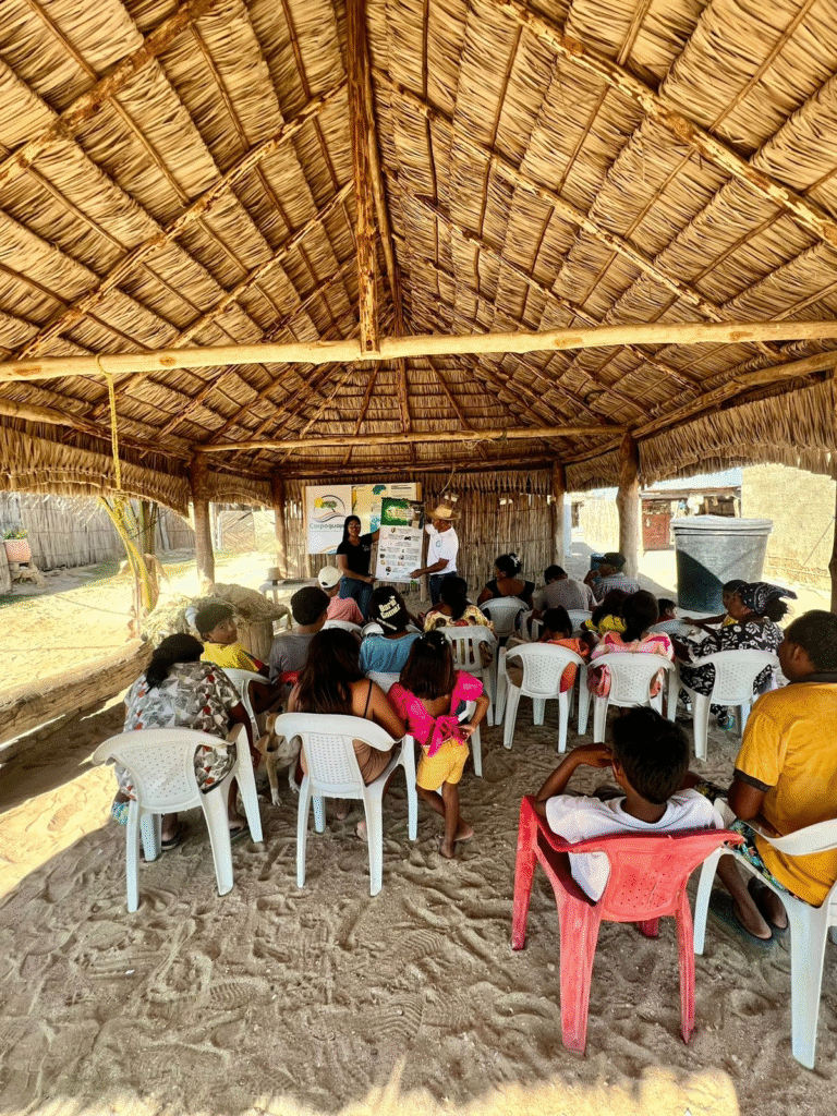 Corpoguajira realizó socialización de la Jornada Posconsumo en el Cabo de la Vela