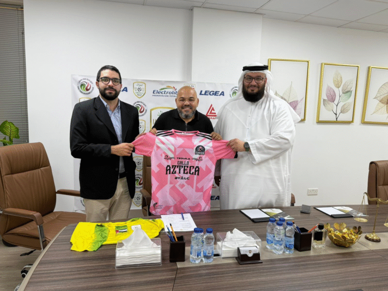 Luis Eduardo Cuao Lubo oficializó acuerdo internacional entre Flamenco FC y el club Emerald de Dubái