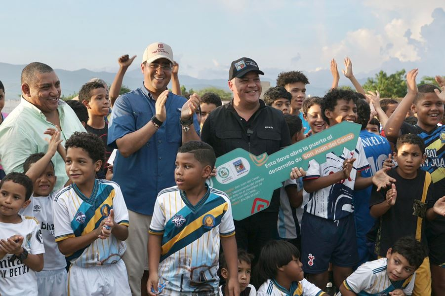 “San Juan del Cesar avanza con esperanza”: Enrique Camilo Urbina