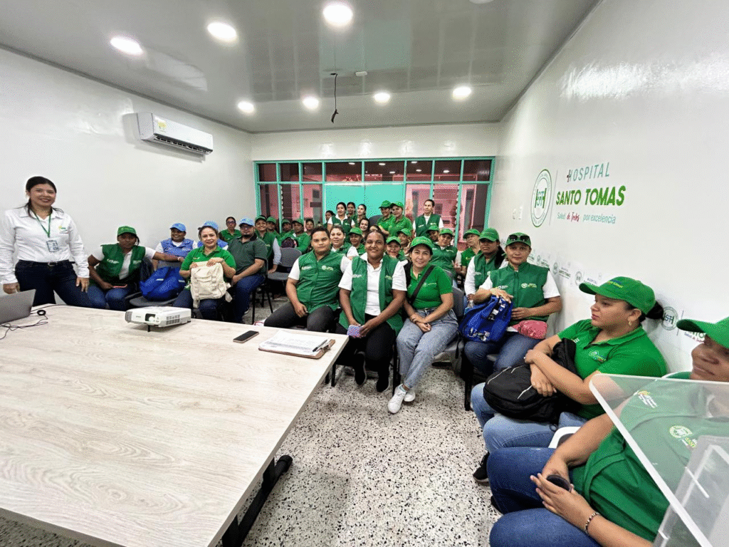 Realizaron taller de residuos sólidos con patrulleros ambientales y el sector salud en Villanueva