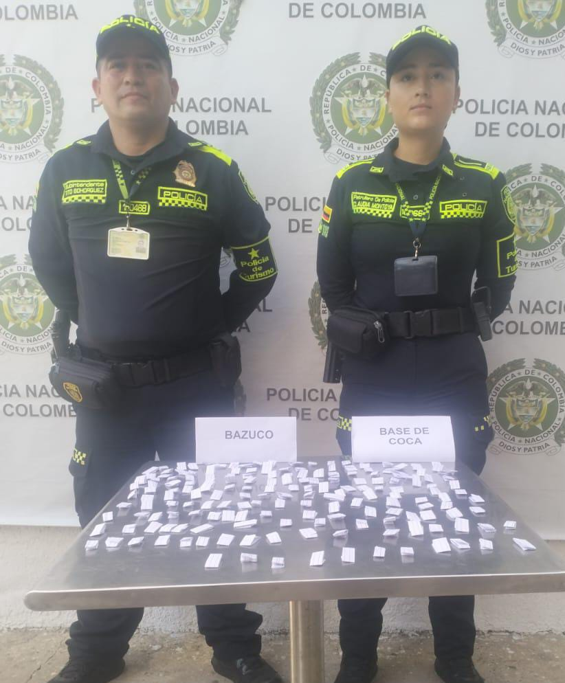 Hallan escondidas 237 dosis de alcaloides en espolones de Riohacha
