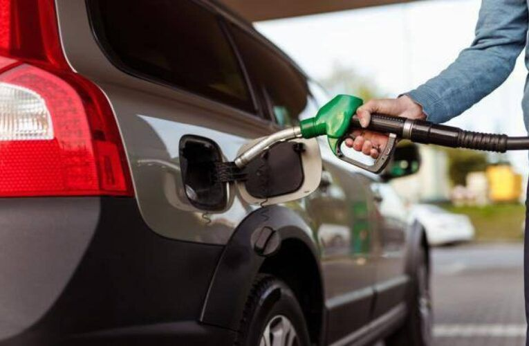 Precio de la gasolina podría superar los $18.100 por galón en 2026 y en La Guajira llegaría a $19.000