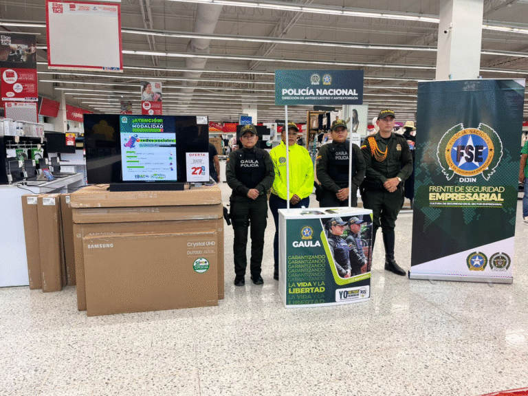 GAULA, SIJIN y SECAR adelantan campaña de prevención contra la extorsión en La Guajira