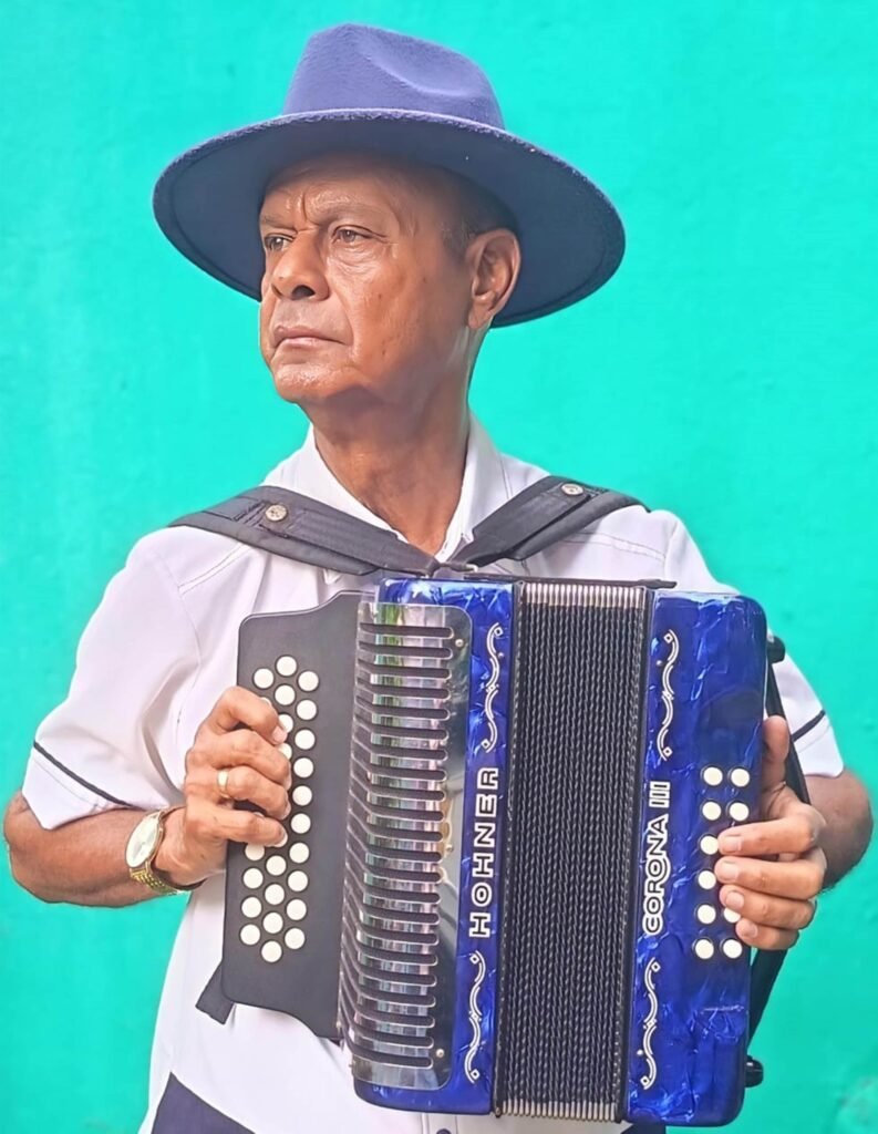 Adaulfo Herrera, acordeonero y compositor vallenato