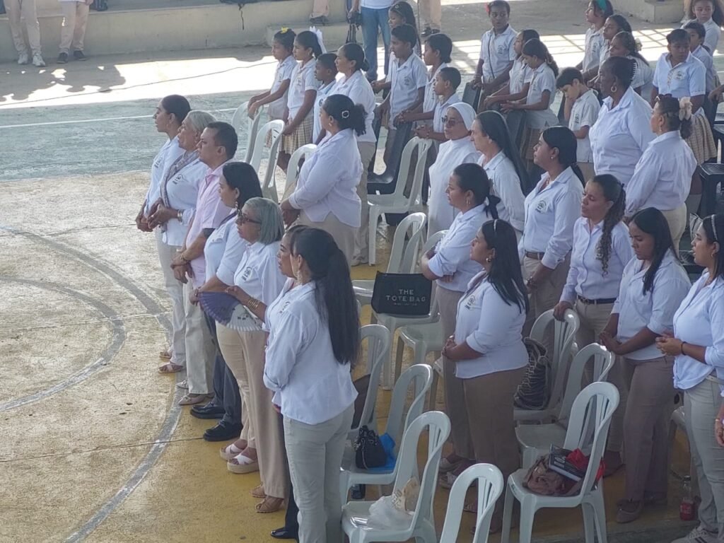 La Institución Educativa Remedios Solano, celebró el día de San Francisco de Asis, en Barrancas Guajira