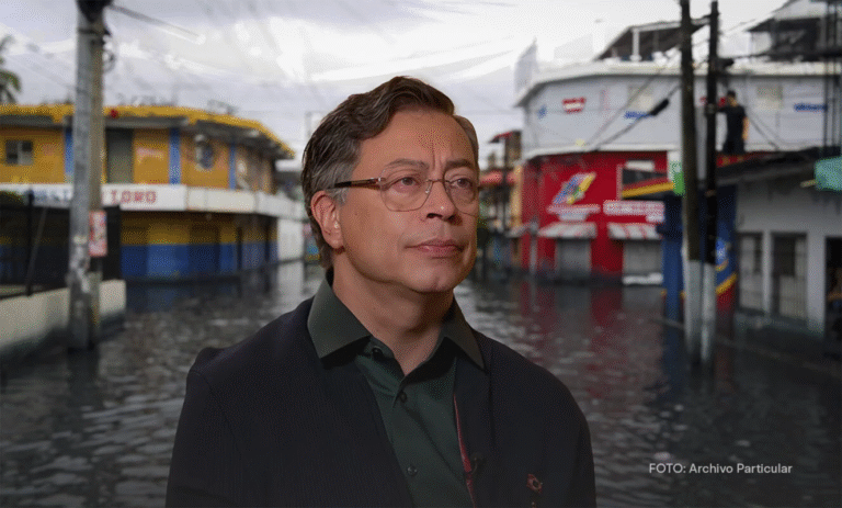 La Tormenta Melissa y la Ñáñara de Petro: Un Huracán de Miedos y Memes