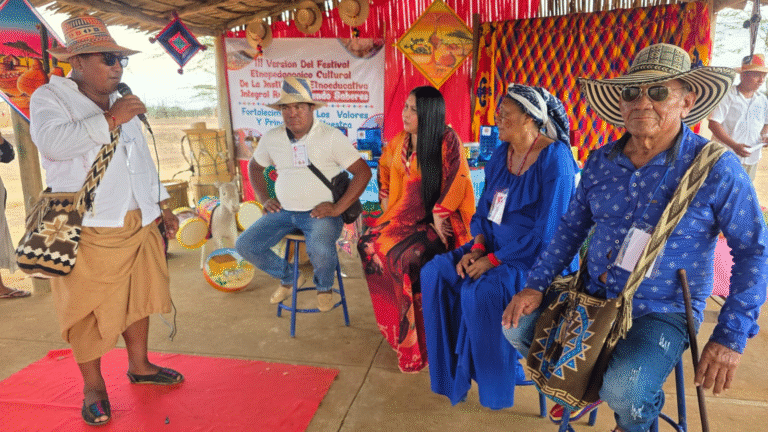 Ni la lluvia detuvo el orgullo wayuu en el III Festival Etnoeducativo de Winpechi