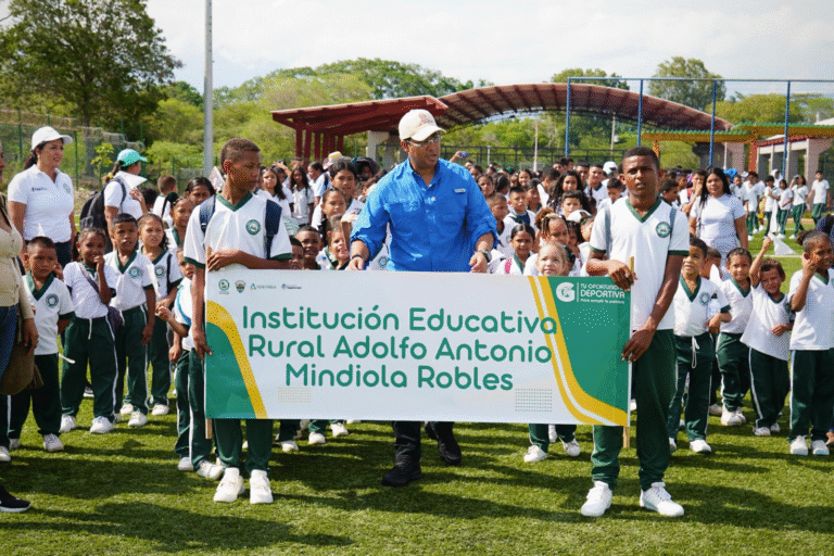 El gobernador Jairo Aguilar Deluque puso en marcha en Dibulla el programa ‘Tu Oportunidad Deportiva’