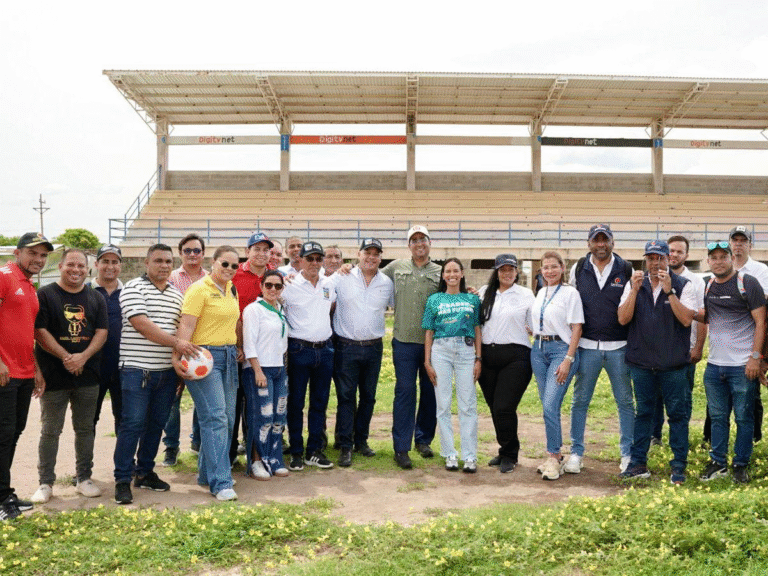 Gobernador Aguilar cumple su palabra con inicio de obras de recuperación del escenario deportivo de San Juan del Cesar